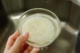 干贝栗子瘦肉粥佐香酥干贝丝的做法步骤:2