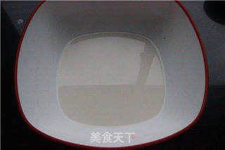 葡萄干花环面包的做法步骤:2