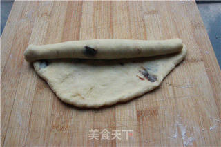 葡萄干花环面包的做法步骤:15