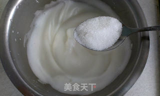 戚风蛋糕——不怕我啰嗦你就看!的做法步骤:11