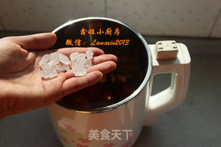 秋季养颜美容补品——桃胶银耳红枣美颜羹的做法步骤:5