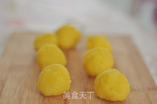 奶黄包的做法步骤:8
