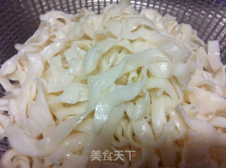 干炒牛河的做法步骤：2