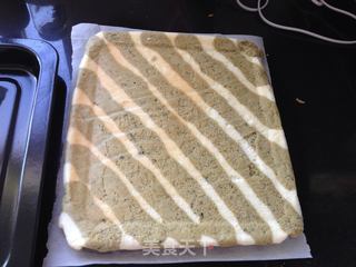 双色毛巾蛋糕卷的做法步骤:14