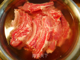 舔手指的蜜汁排骨(烤箱版)的做法步骤:2