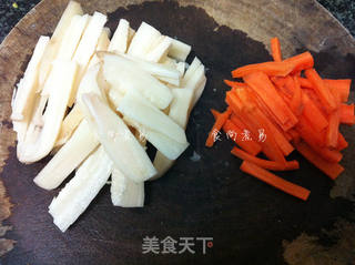 藕条炒豆角的做法步骤:2