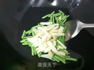 藕条炒豆角的做法步骤:6