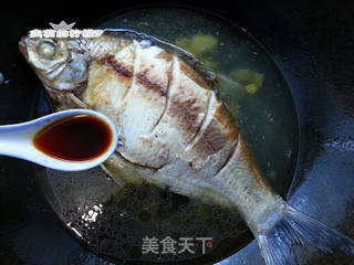香菇炖鳊鱼的做法步骤:5