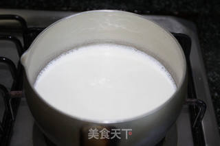 棉花糖热巧克力奶茶的做法步骤:2