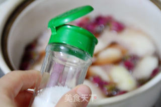 玫瑰红酒梨的做法步骤:7