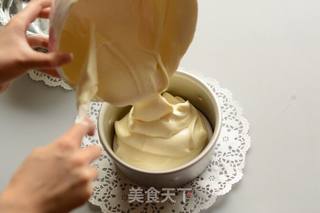 气死人不偿命的戚风蛋糕~~~妨妃烘焙工坊的做法步骤:12