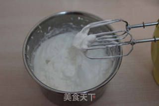 【番茄配方】奶酪戚风蛋糕——口感似轻乳酪又多一份戚风的干爽的做法步骤：6