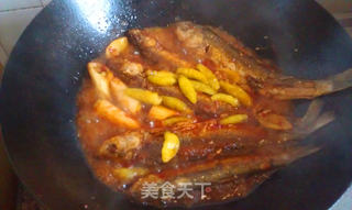 泡椒华子鱼的做法步骤:5