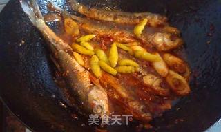 泡椒华子鱼的做法步骤:6