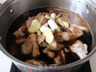 花菇炖排骨的做法步骤:4