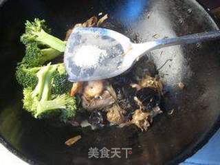 鲜味猴头菇的做法步骤:6
