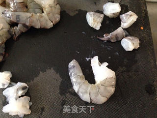 水晶虾饺的做法步骤:2