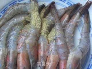 荷香烤鲜虾的做法步骤:2