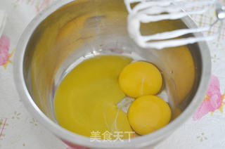 原味戚风的做法步骤:6