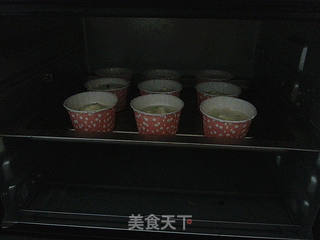 万圣节杯子蛋糕的做法步骤:4