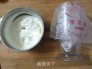 万圣节杯子蛋糕的做法步骤:10