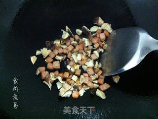 豌豆火腿冬菇丁的做法步骤:6