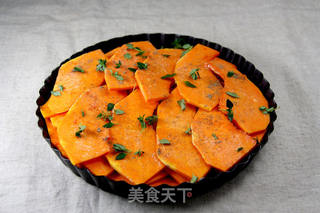 百里香烤南瓜——味道超级棒的香甜南瓜派的做法步骤:3