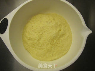 蔓越莓葡萄干牛奶吐司的做法步骤:2