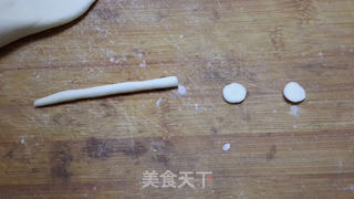 小鱼馒头的做法步骤:7