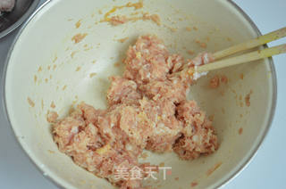 炸猪肉丸的做法步骤:6
