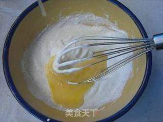 果仁翻转蛋糕的做法步骤:6