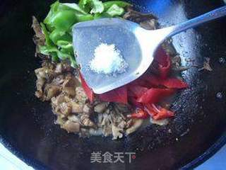 灰树花炒肉片的做法步骤:9