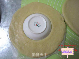 向日葵花馅料面包的做法步骤:5