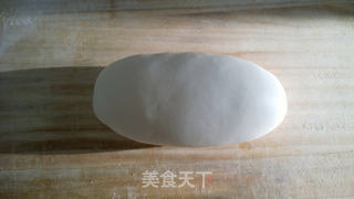 猪肉酸菜包子的做法步骤:2