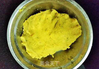香煎红薯饼的做法步骤:4
