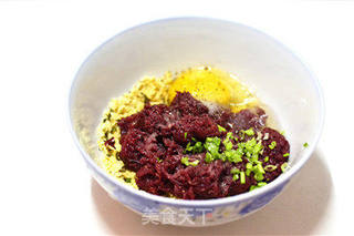 【苏打牛肉迷你汉堡】的做法步骤:2