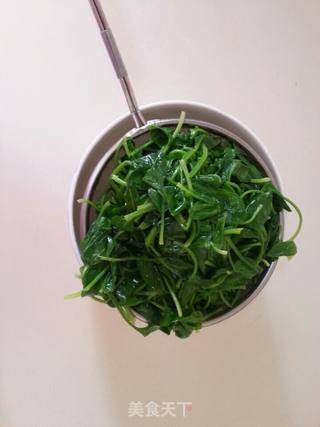 麻酱菠菜墩的做法步骤:5