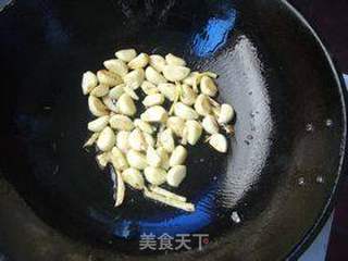 蒜籽烧黑鱼的做法步骤:5