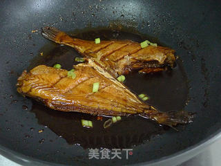 糖醋扒皮鱼----黄金比例的料汁做出鲜香美味的做法步骤:10