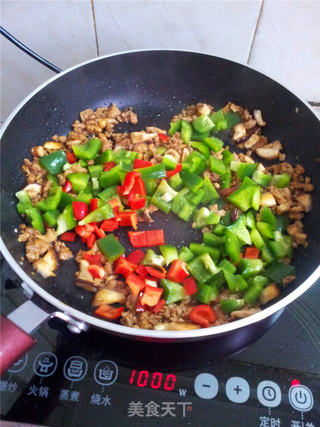 双椒香菇肉末的做法步骤:9