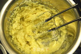 香蕉巧克力豆麦芬的做法步骤:2