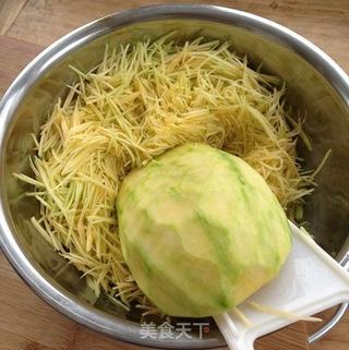 西葫羊肉白菜型饺子的做法步骤:2