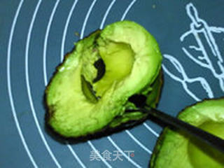 牛油果酱的做法步骤:2