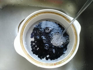 醋泡黑豆的做法步骤:2