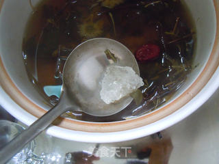 食物解毒最好---八宝菊花茶的做法步骤:5