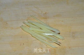 姜丝肉的做法步骤:4