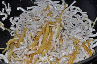 姜丝肉的做法步骤:10