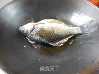 红烧鲫鱼豆腐的做法步骤:5
