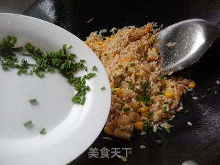 虾仁玉米炒饭的做法步骤:13
