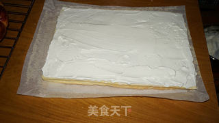 奶油戚风蛋糕卷的做法步骤:19